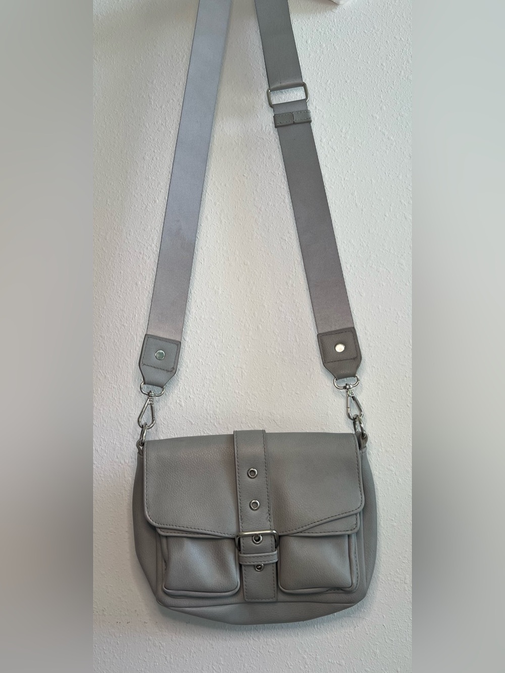 Madden Girl Gray Crossbody Shoulder Bag with Wide Strap